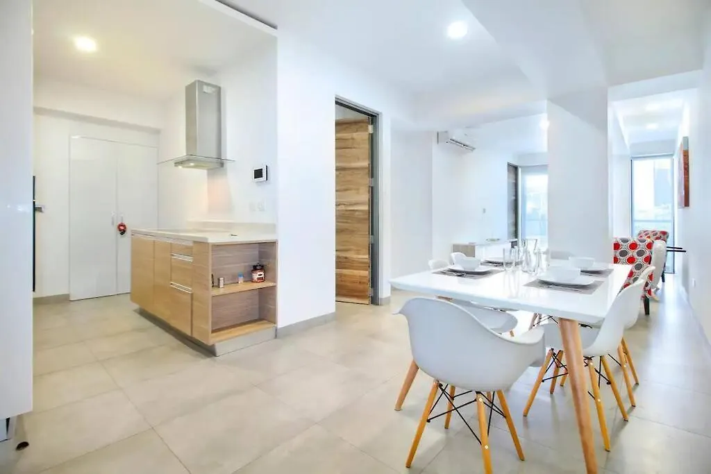 Brightness & Spacious 1 Bedroom Playa del Carmen Mexiko